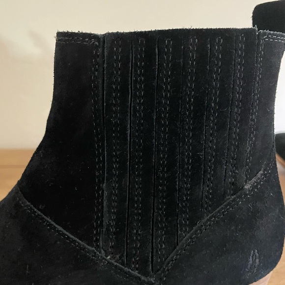 Hush Puppies Ankle Booties - Picture 7 of 16